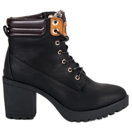 Queentina Sacs noirs sur la poste