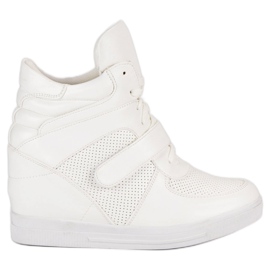 Baskets blanches baskets