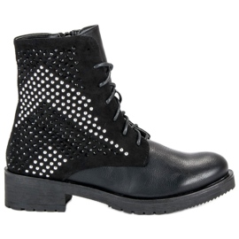 Travailleur de bottes de roche noir