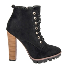 Bottines nouées noires le noir