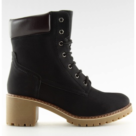 Bottines bois à talons noires 7-9028
