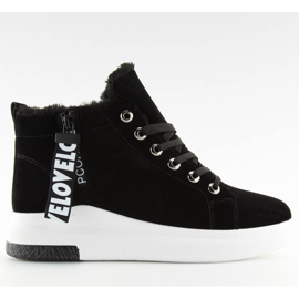 Baskets isolées noires 2018-67 noir le noir