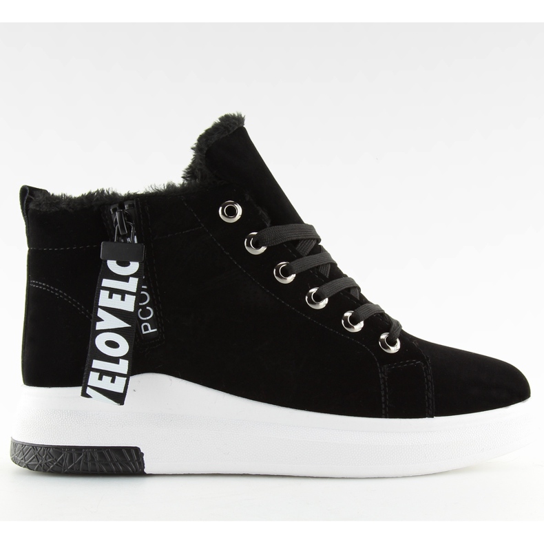 Baskets isolées noires 2018-67 noir le noir