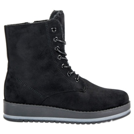 Bottes chaudes et nouées le noir