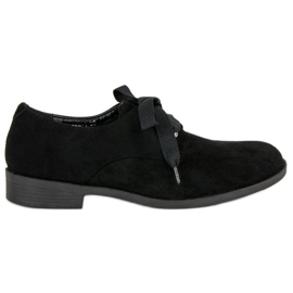 Chaussures VICES nouées noires le noir