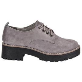 Chaussures en daim gris