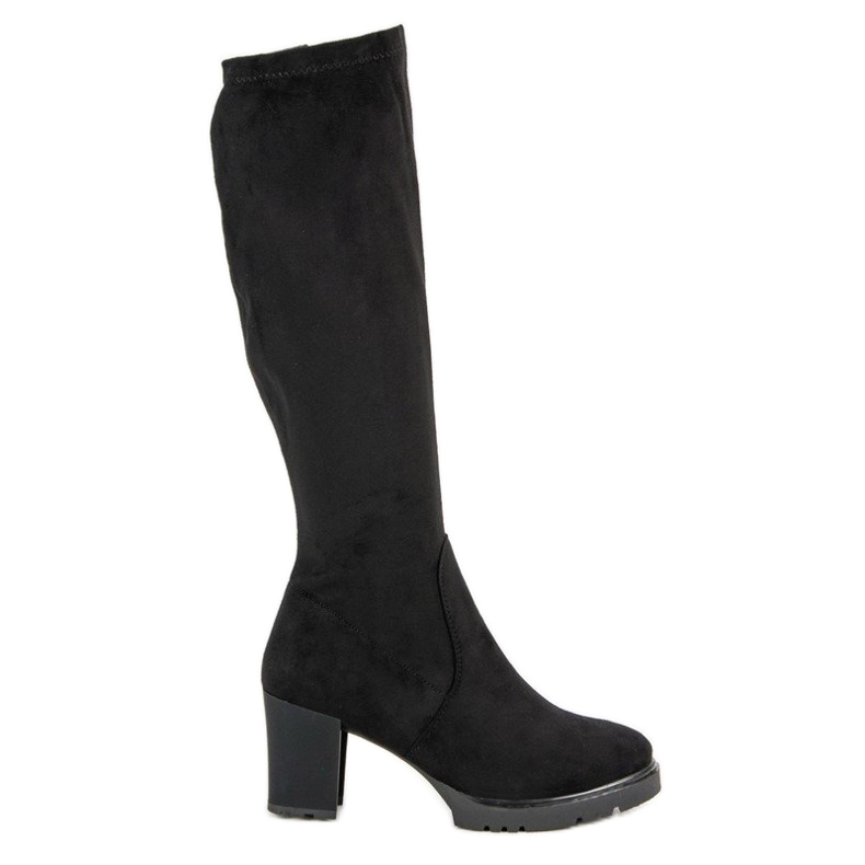 Bottines en daim noir le noir