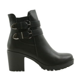 Bottes en bois avec boucles Filippo 517 noir