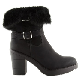 Demi-bottes noires à talons hauts T119 Noir