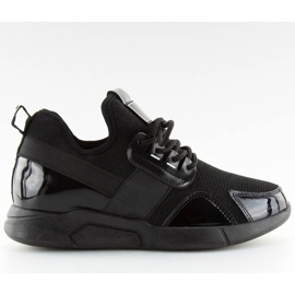 Chaussures de sport noires sur le talon compensé NB226P-1