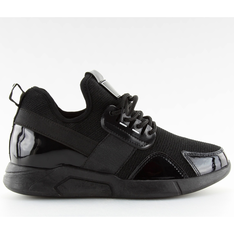 Chaussures de sport noires sur le talon compensé NB226P-1 le noir