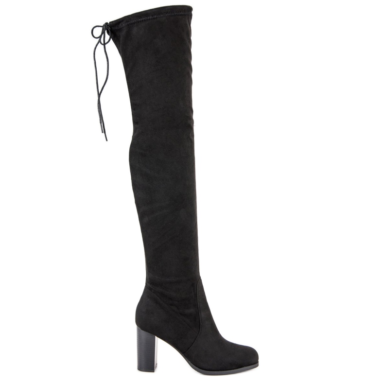 Seastar Bottes noires sur le poteau le noir