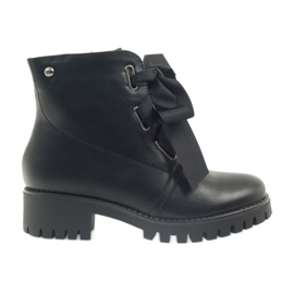 Filippo travailleurs attachés noirs