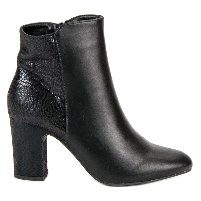 Kylie Bottines noires sur un poteau le noir