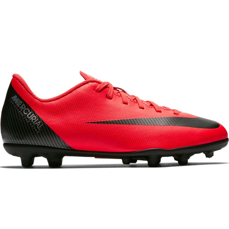 Chaussures de football Nike Mercurial Vapor 12 Club Gs CR7 FG / MG Jr AJ3095-600 multicolore rouge Chaussures de football Nike Mercurial Vapor 12 Club Gs CR7 FG / MG Jr AJ3095-600 multicolore rouge