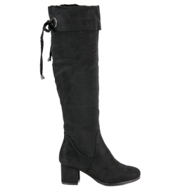 Bottines en daim noir le noir