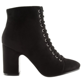 Bottes sur un talon stable noir SP03 Noir