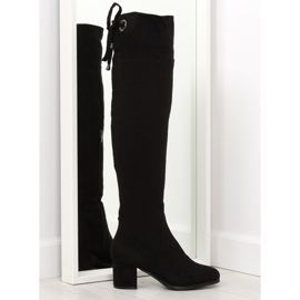 Bottines noires à talons B-318 noir