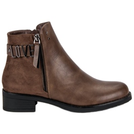 Ideal Shoes Boots marron à talon plat noir