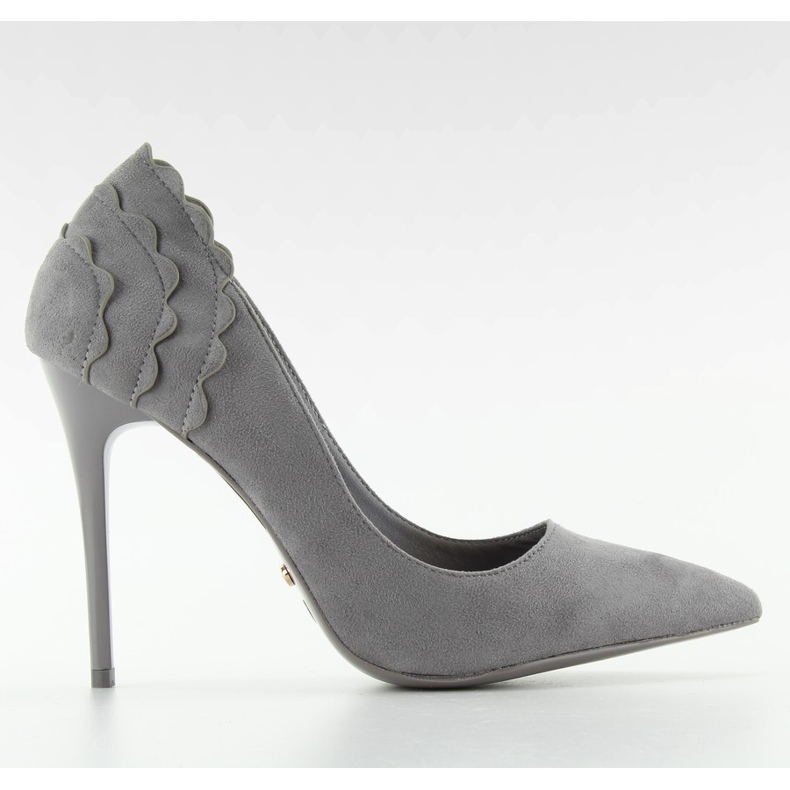 Clous en daim avec LE031 Gris II-GAT