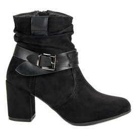 Nio Nio Bottines en daim noir le noir
