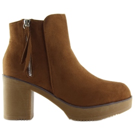 Boots à talon stable camel YL96009 Camel brun