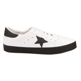 Baskets basses à la mode blanc noir