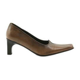 Escarpins en cuir brun Escarpins en cuir brun