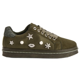 Baskets en daim avec strass vert