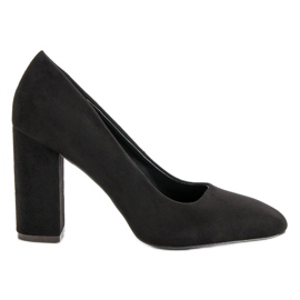 Sweet Shoes Escarpins en daim sur un pilier le noir
