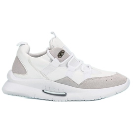 Baskets blanches claires