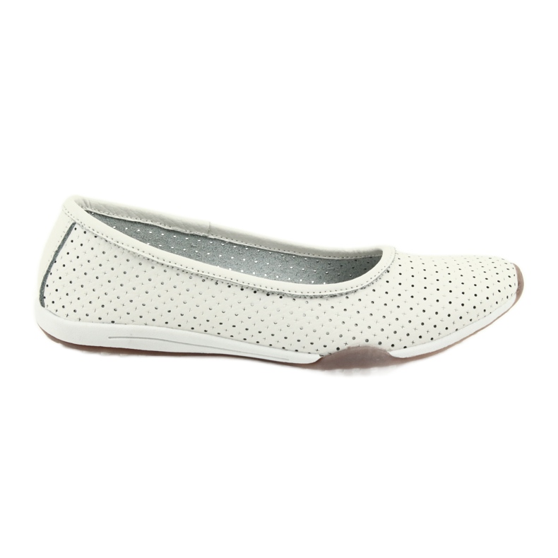 Ballerines blanches ajourées Filippo 089