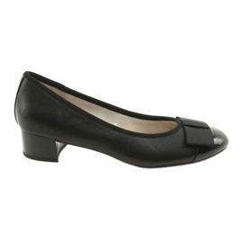 Escarpins pour femmes avec un nœud Caprice 22307 le noir