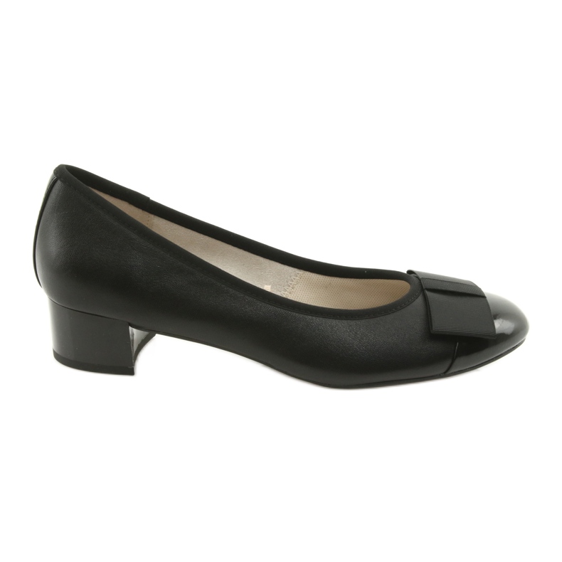 Escarpins pour femmes avec un nœud Caprice 22307 le noir