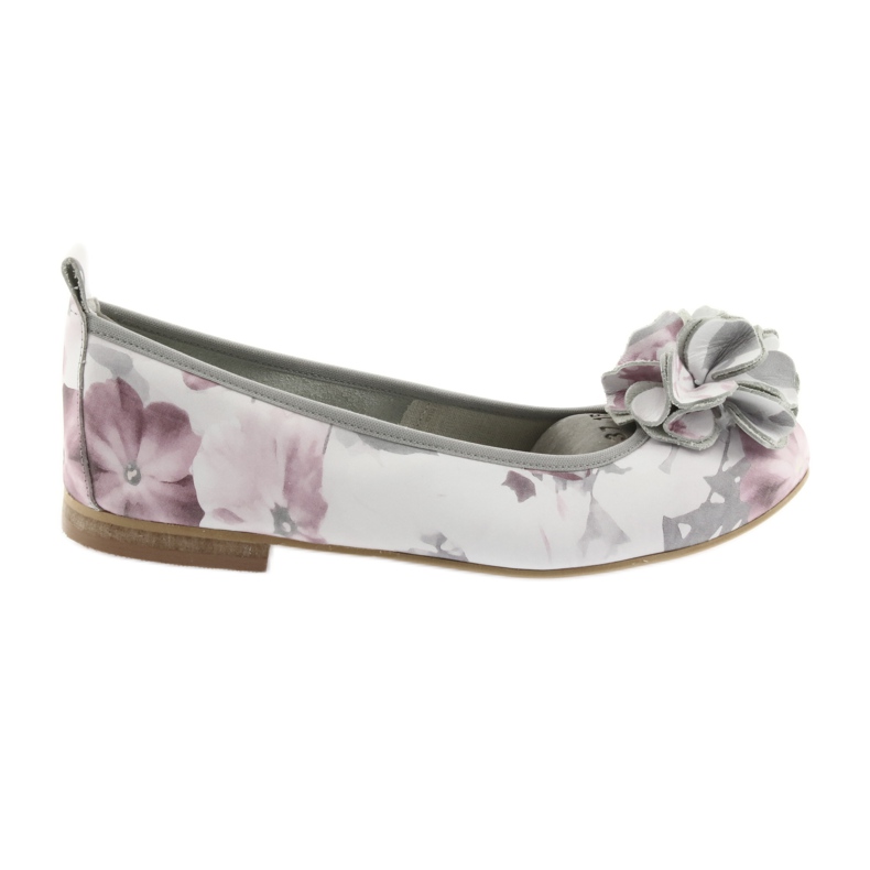 Ballerinas féminines Gianmarko avec des fleurs 92/82 Blanc blanche Ballerinas féminines Gianmarko avec des fleurs 92/82 Blanc blanche