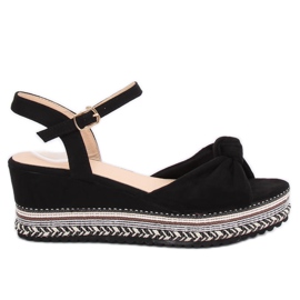 Sandales noires sur talon compensé B126 Noir