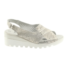 Sandales dorées pour femmes sur le coin Filippo 729