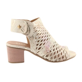 Sandales avec tige Badura 4723 brun jaune rose