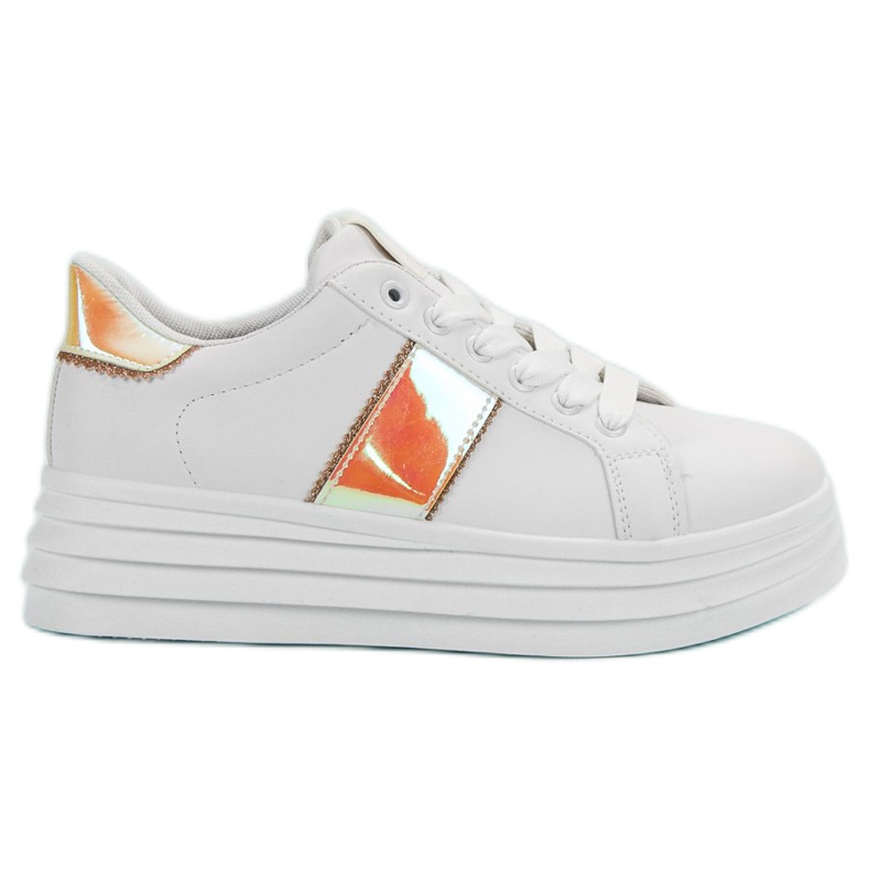 SHELOVET Chaussures blanches sur la plate-forme SHELOVET Chaussures blanches sur la plate-forme