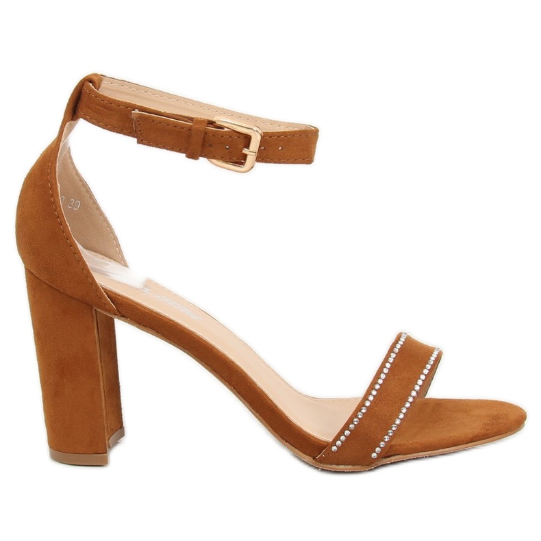 Sandales sur le post camel A8020 Camel brun