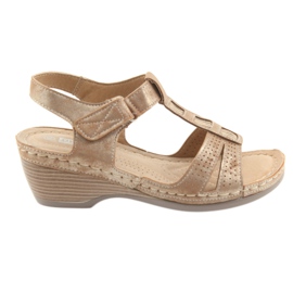 Sandales confortables pour femmes DK beige doré brun
