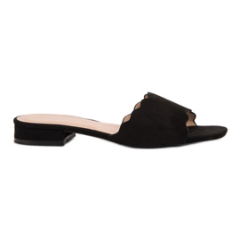 Small Swan Tongs sur un talon plat le noir