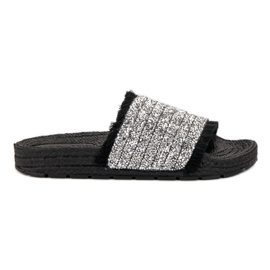 Chaussons VICES confortables le noir