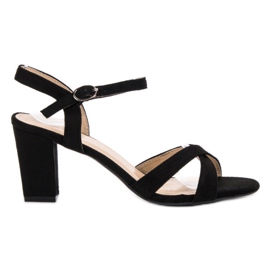 Annalisa Sandales noires