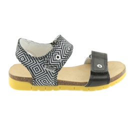 Bartek Sandales en cuir des filles 56183 noir avec motif le noir