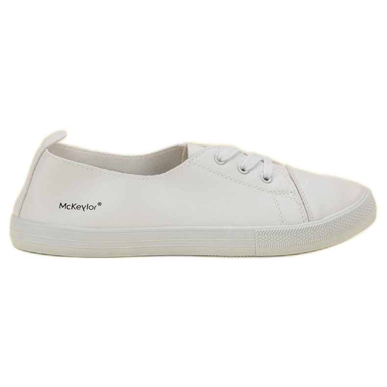 Mckeylor des baskettes blanches
