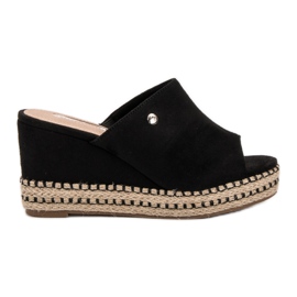 Best Shoes Sandales compensées noir