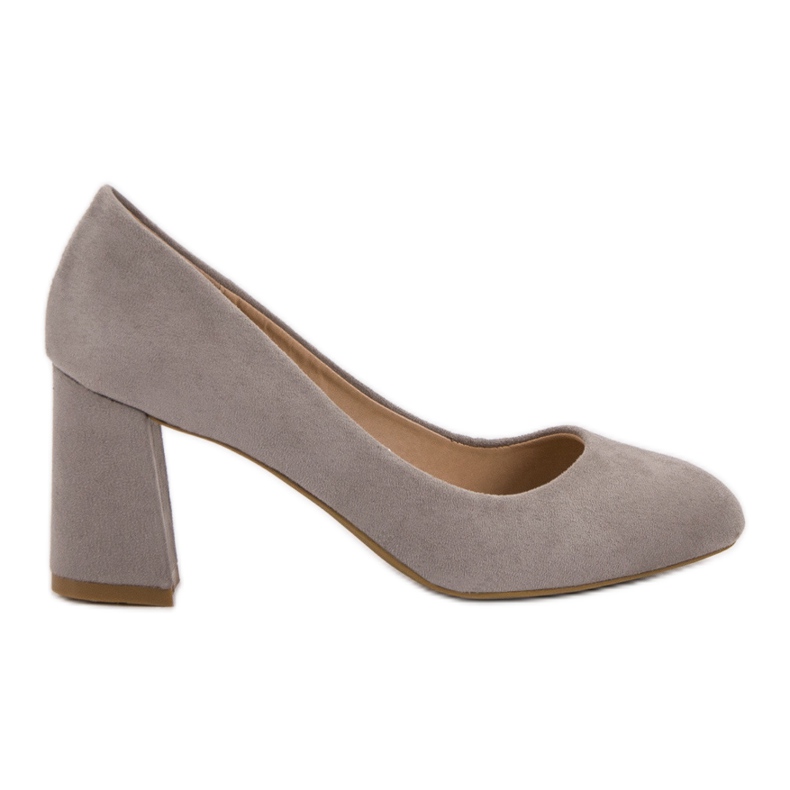 Super Mode Pompes sur un pilier gris