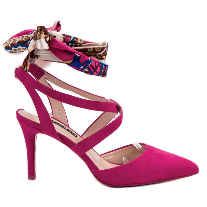 Milaya Escarpins noués avec un ruban rose Milaya Escarpins noués avec un ruban rose