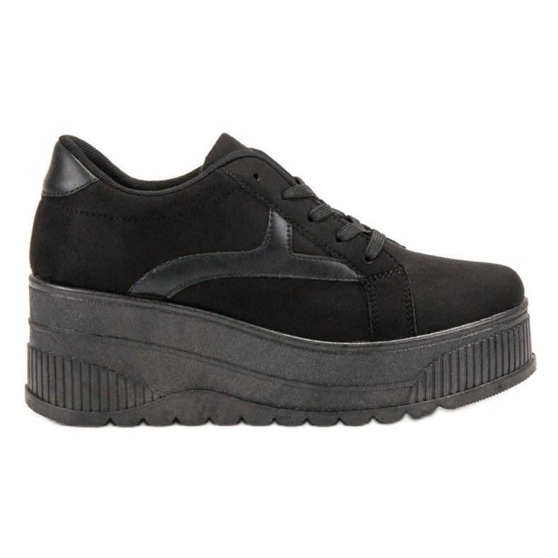 SHELOVET Chaussures noires sur la plate-forme le noir